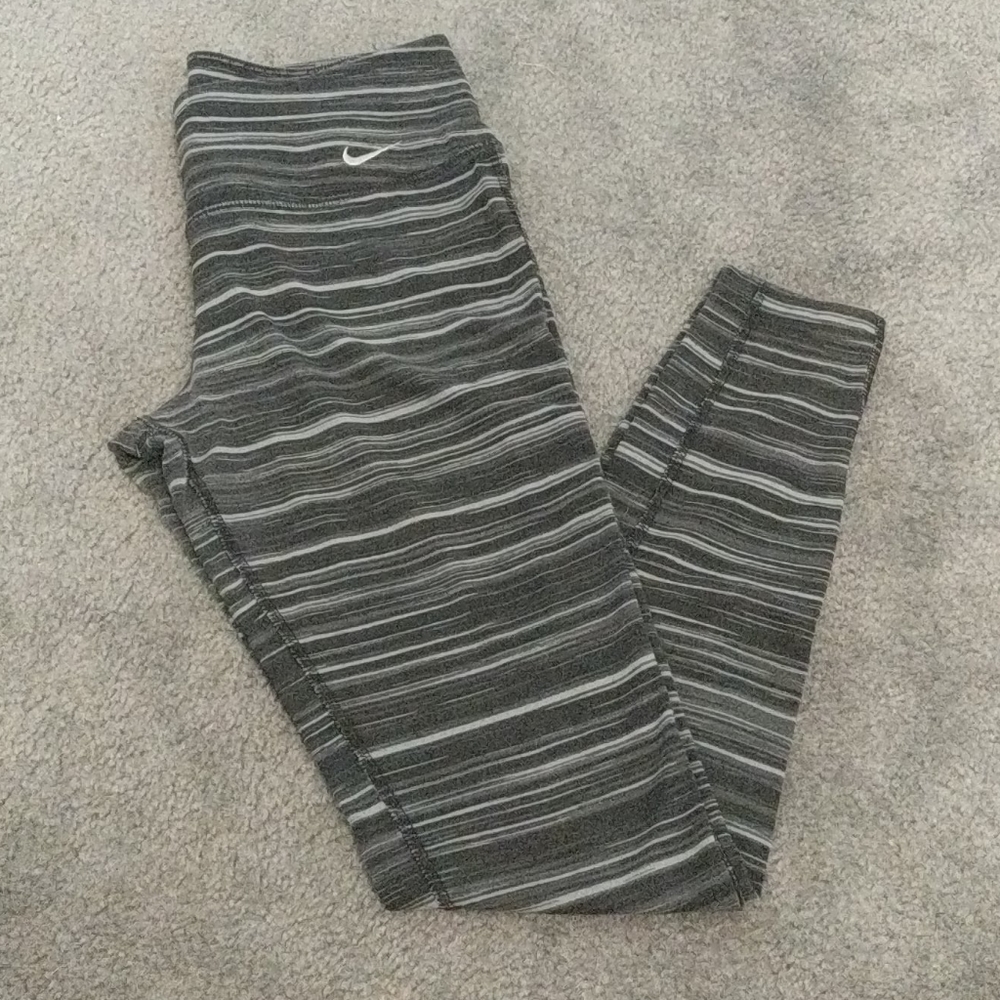 NIKE DRI-FIT WORKOUT LEGGINGS